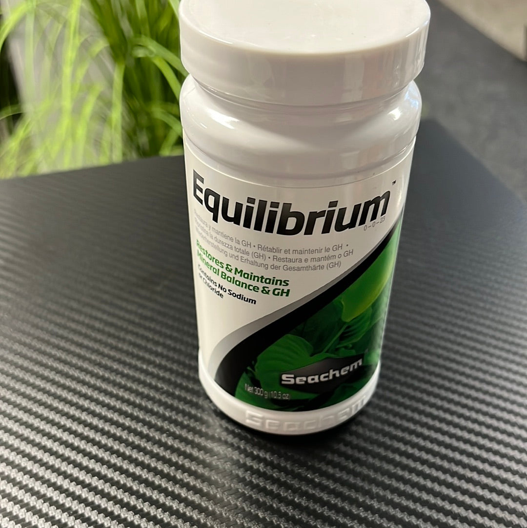Seachem Equilibrium 300g
